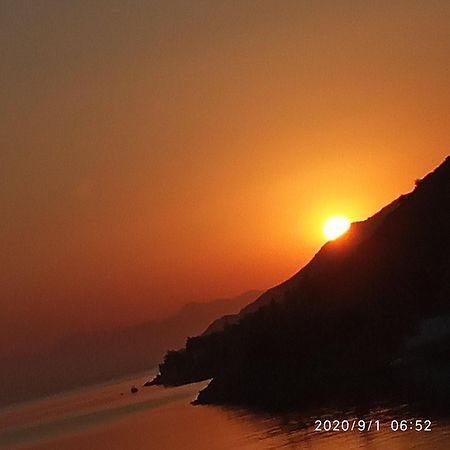Fofi Apartments Symi Bagian luar foto