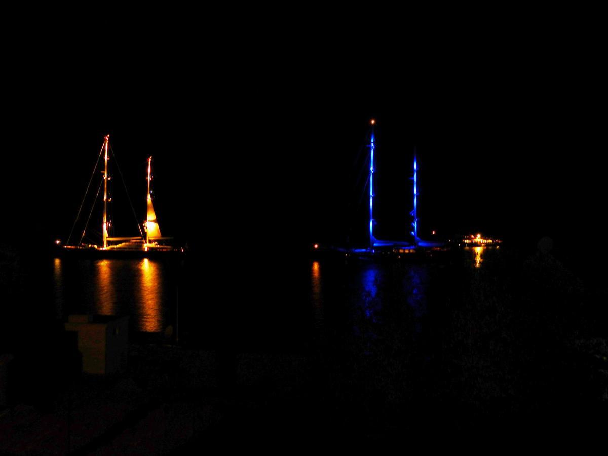 Fofi Apartments Symi Bagian luar foto