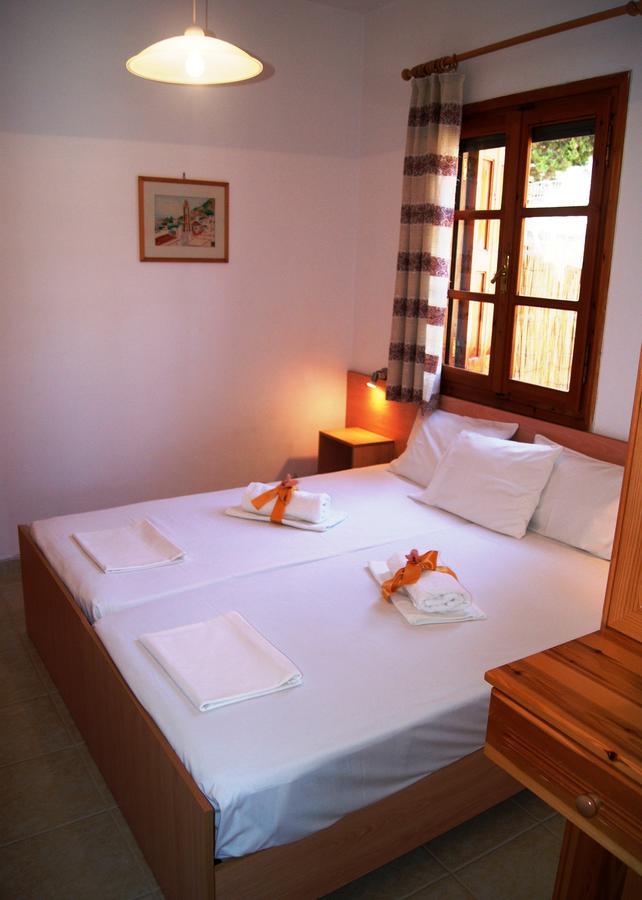 Fofi Apartments Symi Bagian luar foto