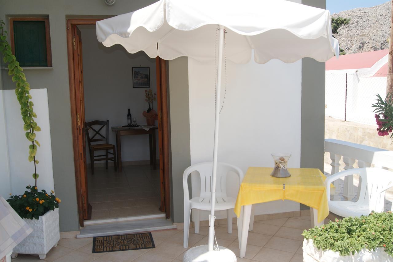 Fofi Apartments Symi Bagian luar foto